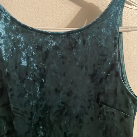 H&M velvet dress - Picture 4 of 4